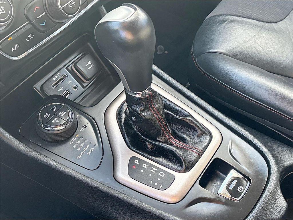 used 2016 Jeep Cherokee car, priced at $12,795