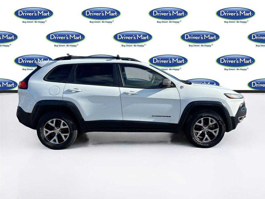 used 2016 Jeep Cherokee car, priced at $12,795