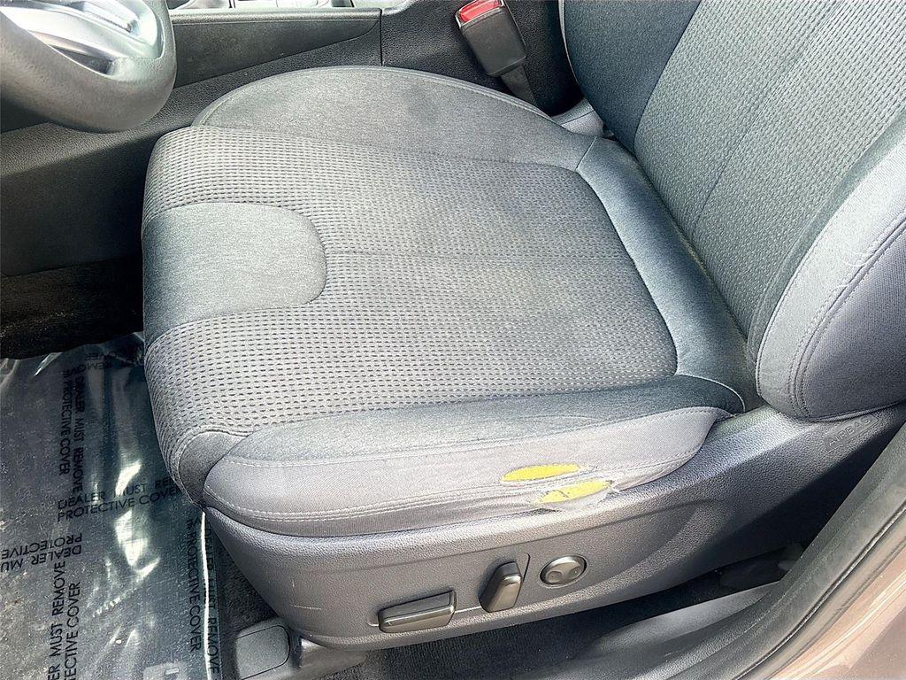 used 2020 Hyundai Santa Fe car, priced at $12,495