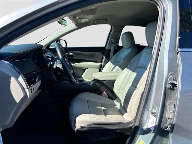 used 2023 Cadillac XT4 car, priced at $21,997