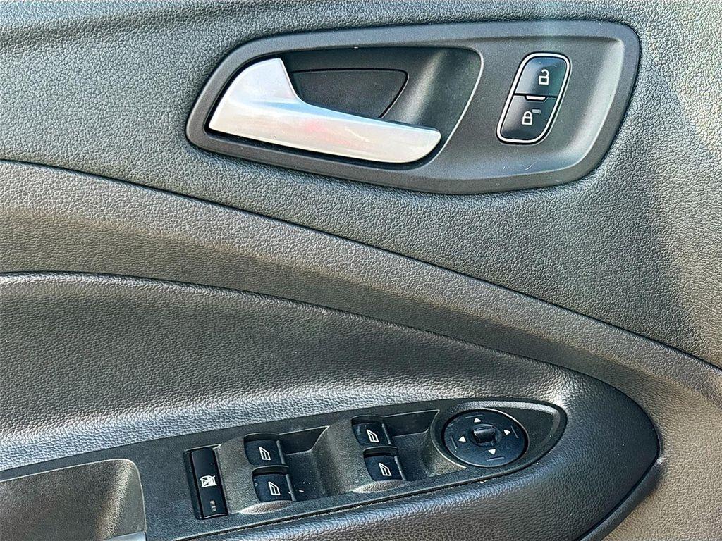 used 2017 Ford Escape car, priced at $7,999