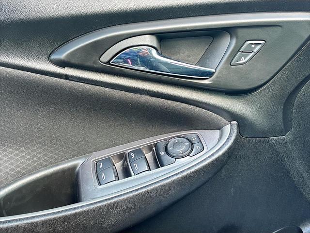 used 2023 Chevrolet Malibu car, priced at $14,995