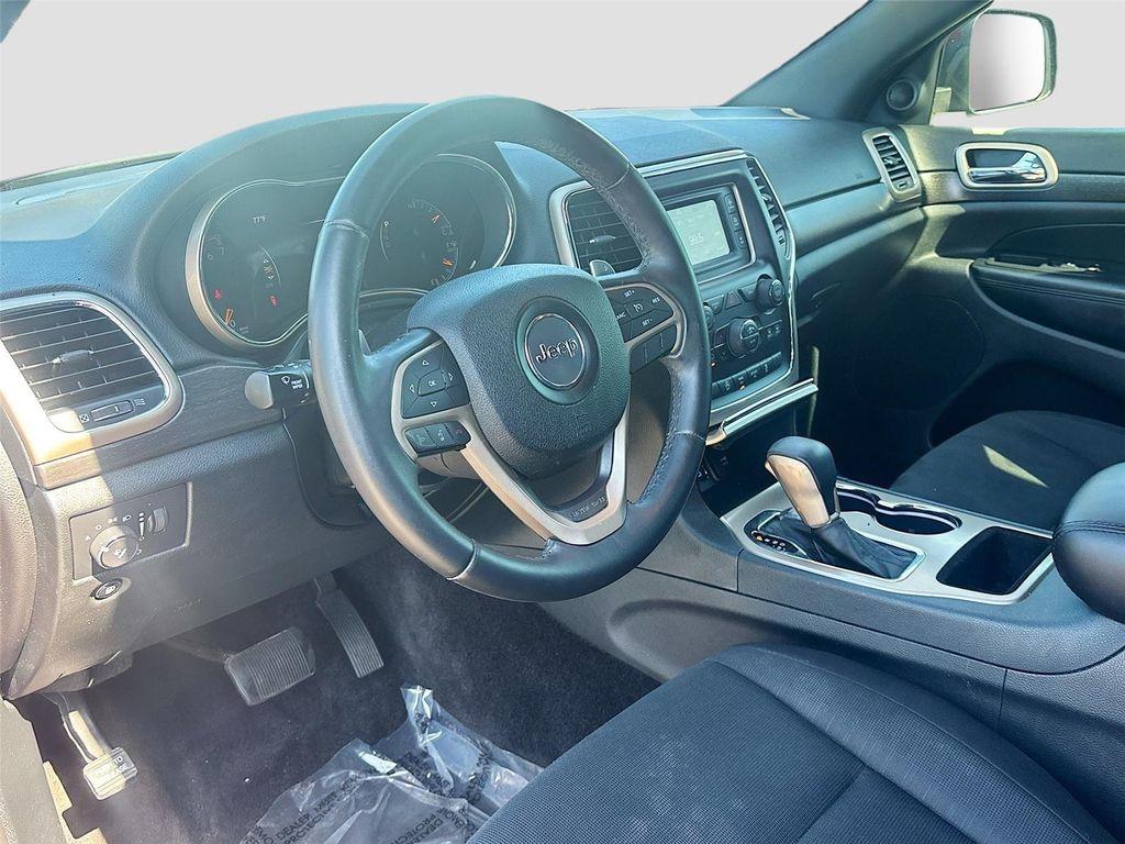 used 2016 Jeep Grand Cherokee car, priced at $9,799