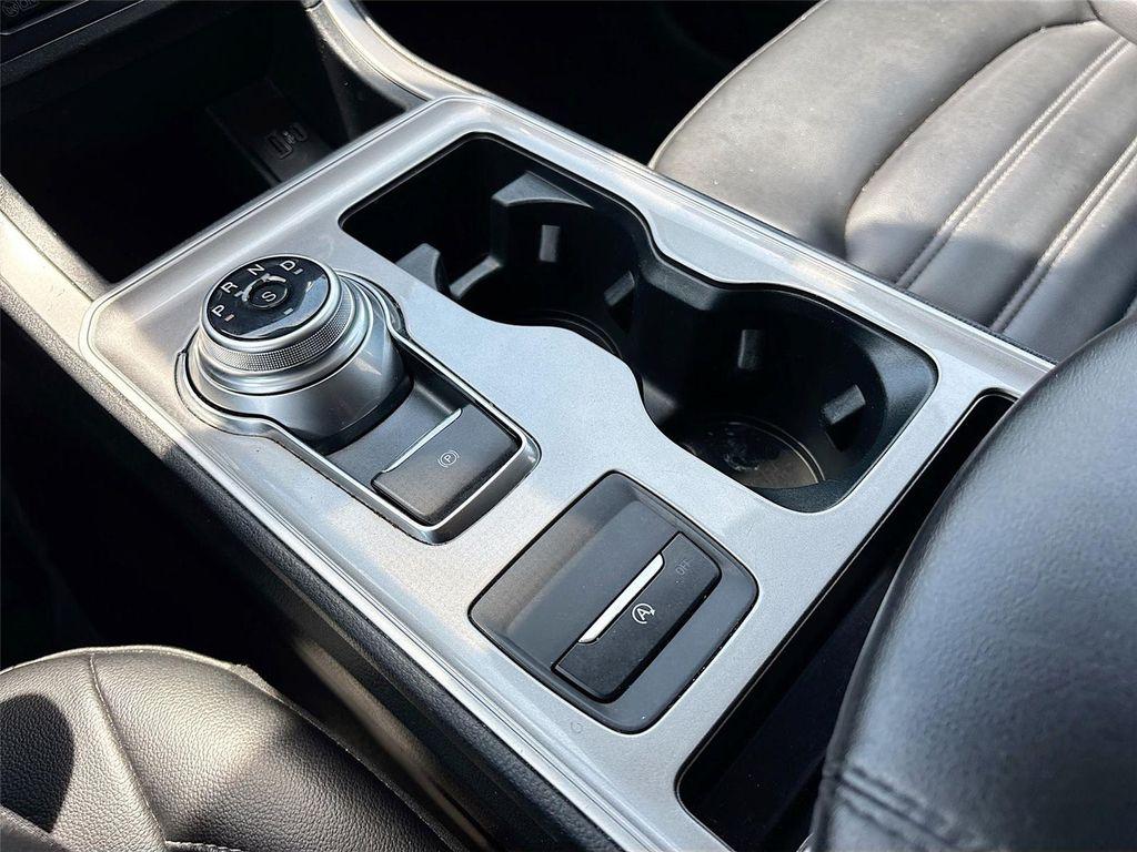 used 2024 Ford Edge car, priced at $19,495