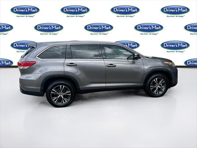 used 2019 Toyota Highlander car, priced at $17,995