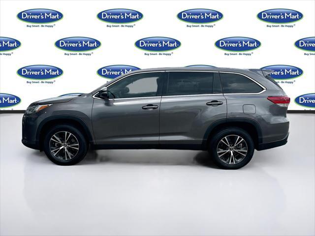 used 2019 Toyota Highlander car, priced at $17,995