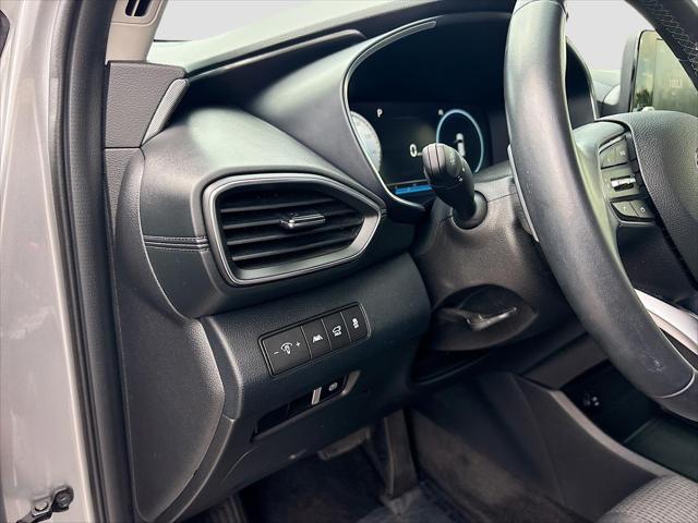 used 2022 Hyundai Santa Fe car, priced at $23,997