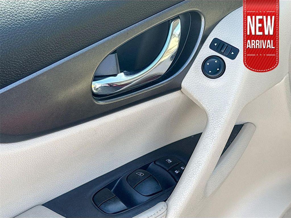 used 2015 Nissan Rogue car, priced at $8,997