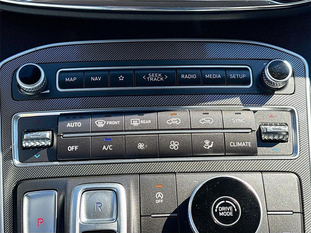 used 2023 Hyundai Santa Fe car, priced at $20,995