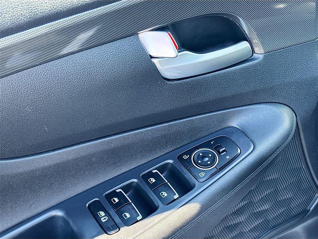 used 2023 Hyundai Santa Fe car, priced at $20,995