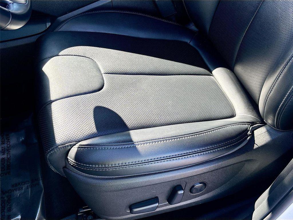 used 2023 Hyundai Santa Fe car, priced at $20,995