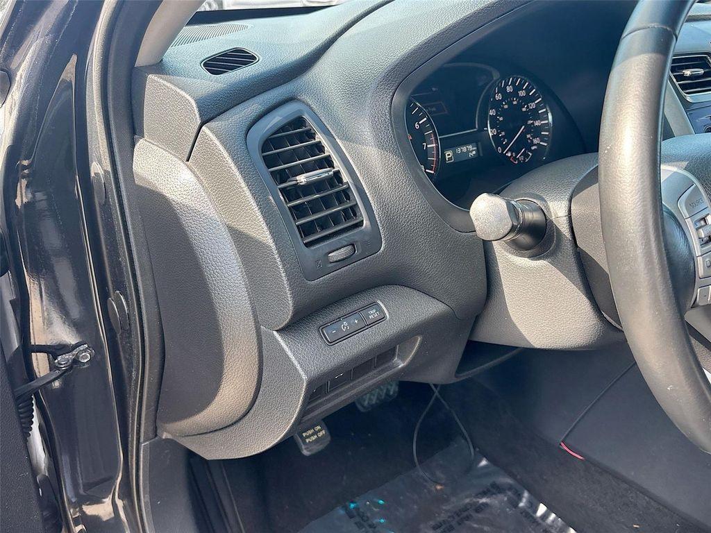 used 2014 Nissan Altima car, priced at $7,999