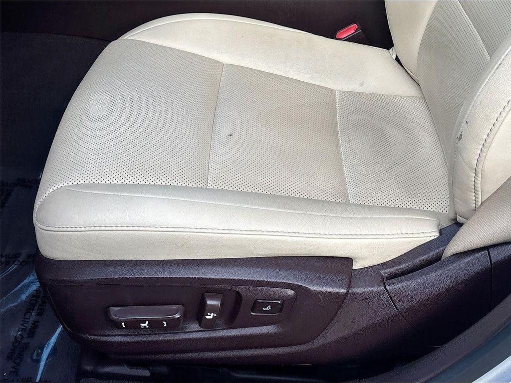 used 2017 Lexus ES 350 car, priced at $16,746