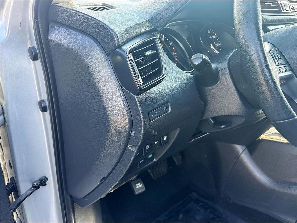 used 2020 Nissan Rogue car, priced at $11,997