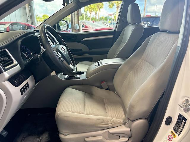 used 2019 Toyota Highlander car, priced at $19,995