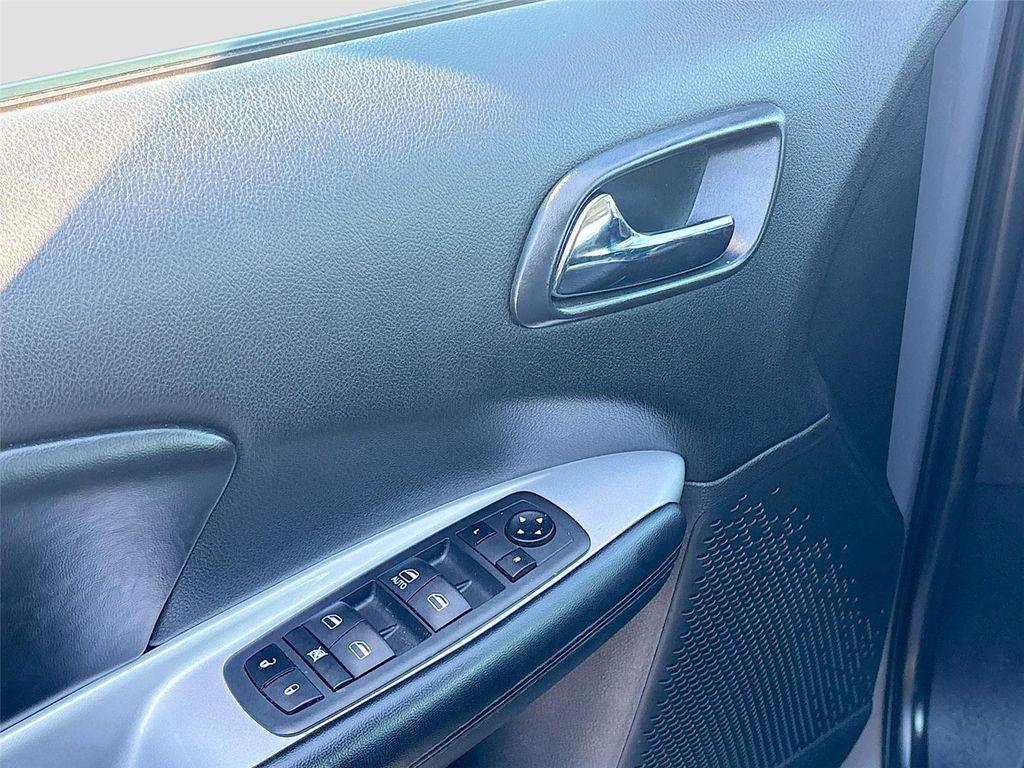 used 2020 Dodge Journey car, priced at $17,997