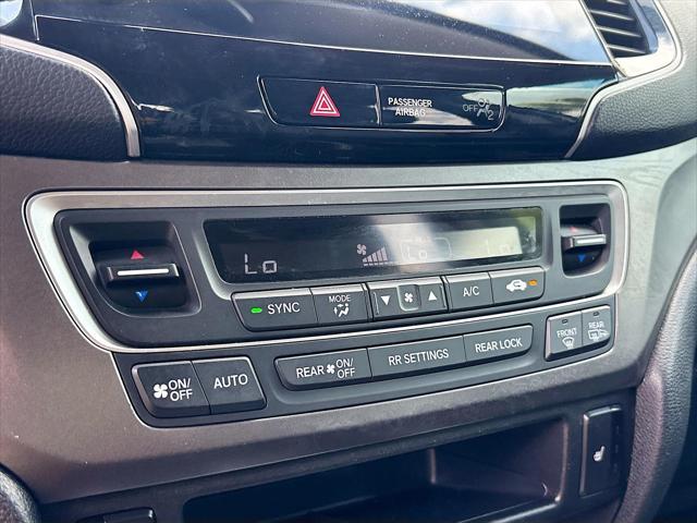 used 2019 Honda Pilot car, priced at $15,997