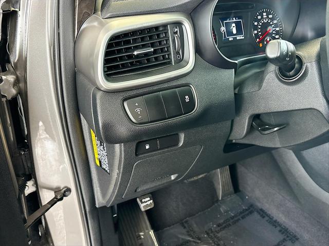 used 2018 Kia Sorento car, priced at $12,997