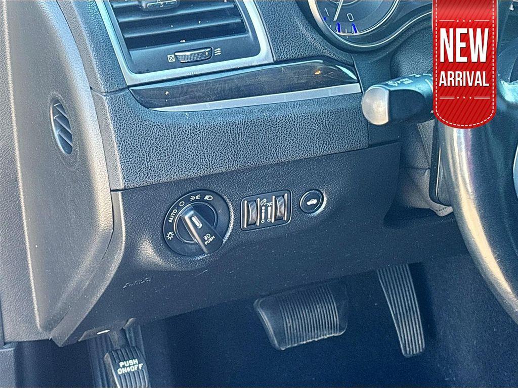 used 2020 Chrysler 300 car, priced at $15,997