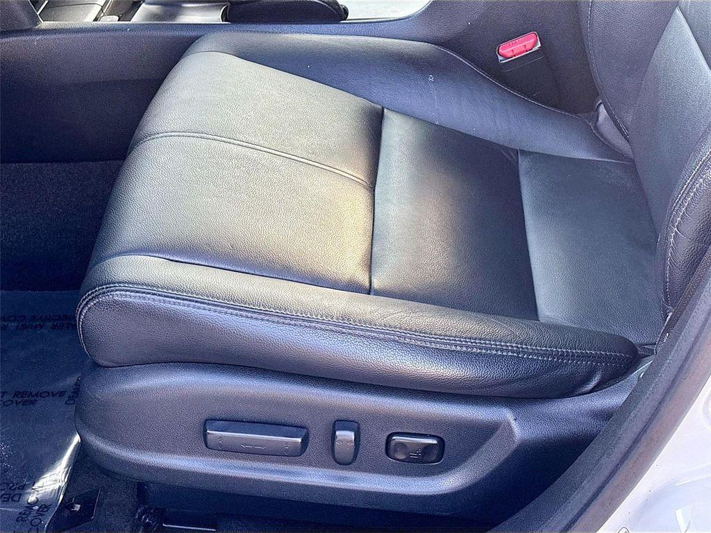 used 2013 Honda Crosstour car, priced at $12,995