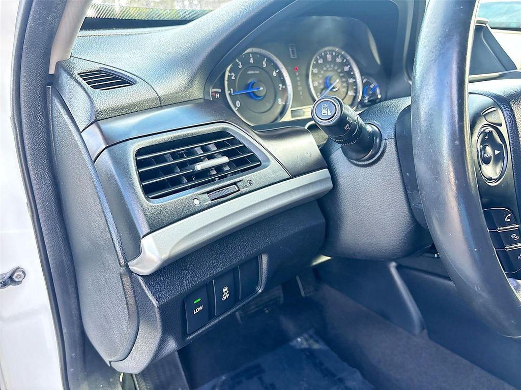 used 2013 Honda Crosstour car, priced at $12,995