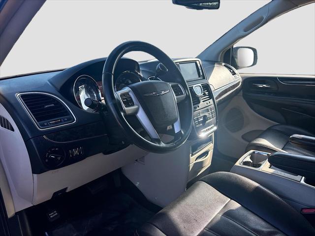 used 2015 Chrysler Town & Country car, priced at $8,997