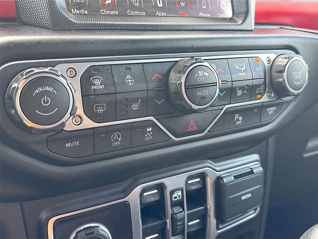 used 2022 Jeep Wrangler Unlimited car, priced at $35,595