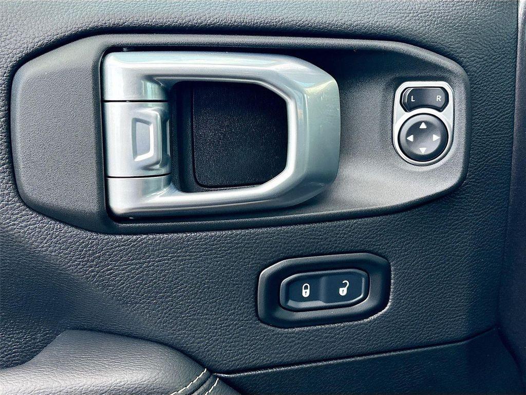 used 2022 Jeep Wrangler Unlimited car, priced at $29,795