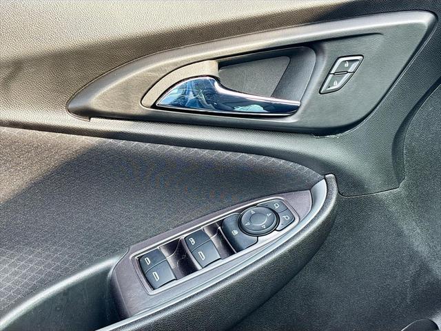 used 2024 Chevrolet Malibu car, priced at $17,995