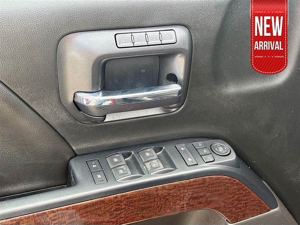 used 2018 GMC Sierra 1500 car, priced at $26,997