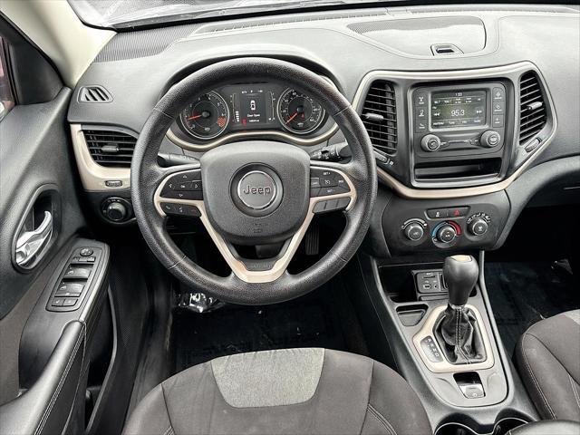 used 2015 Jeep Cherokee car, priced at $7,997