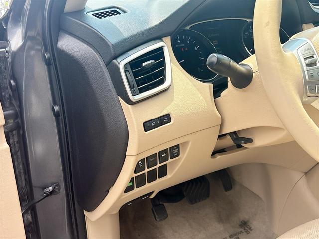 used 2015 Nissan Rogue car, priced at $8,997