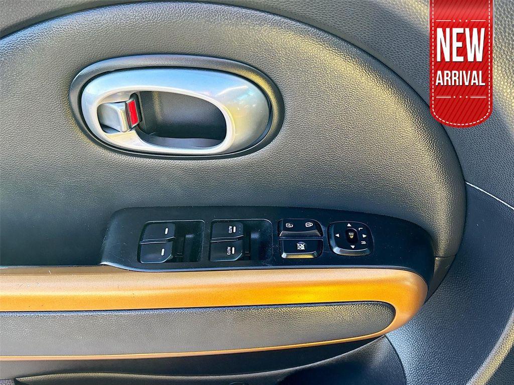 used 2016 Kia Soul car, priced at $9,997