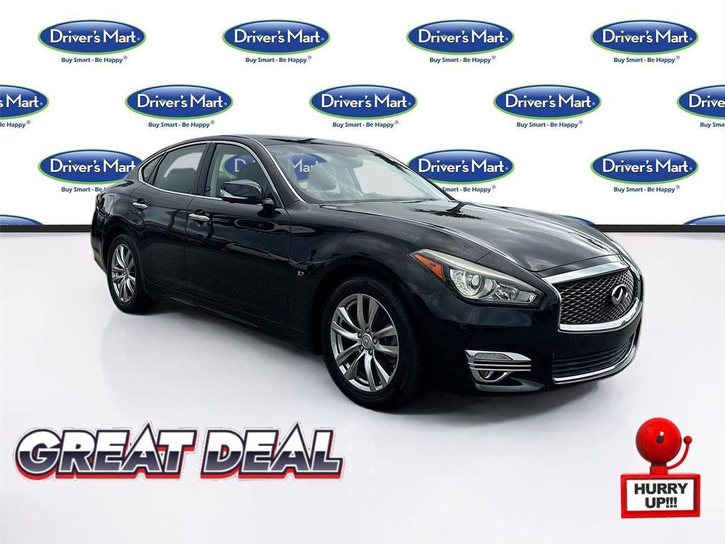 used 2018 INFINITI Q70 car, priced at $13,997