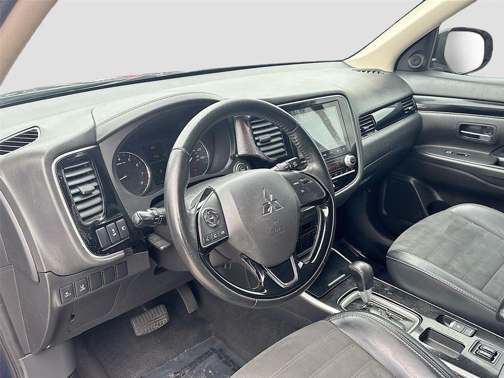 used 2020 Mitsubishi Outlander car, priced at $11,997