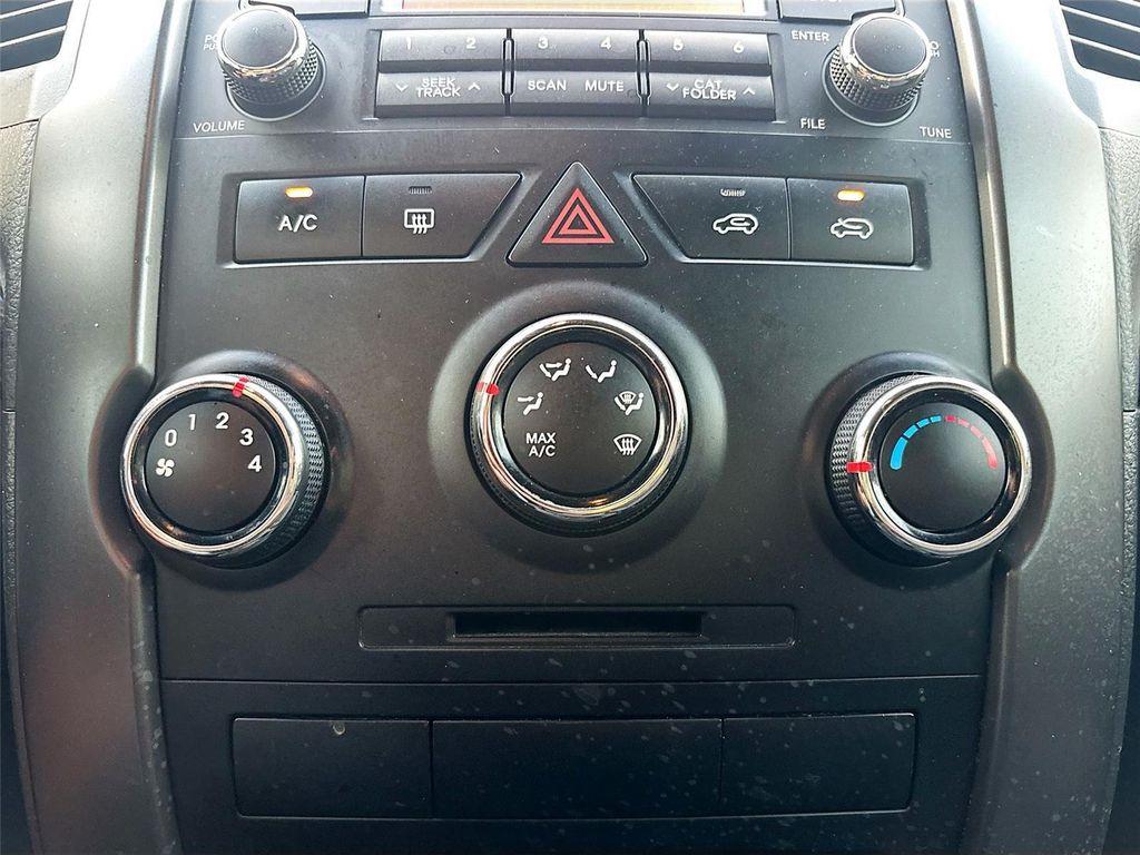 used 2013 Kia Sorento car, priced at $7,999