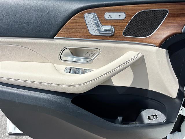 used 2025 Mercedes-Benz GLE 450 car, priced at $70,997