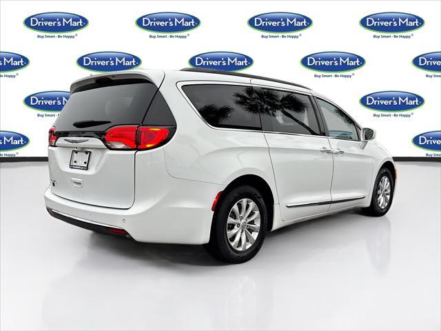 used 2017 Chrysler Pacifica car, priced at $8,997