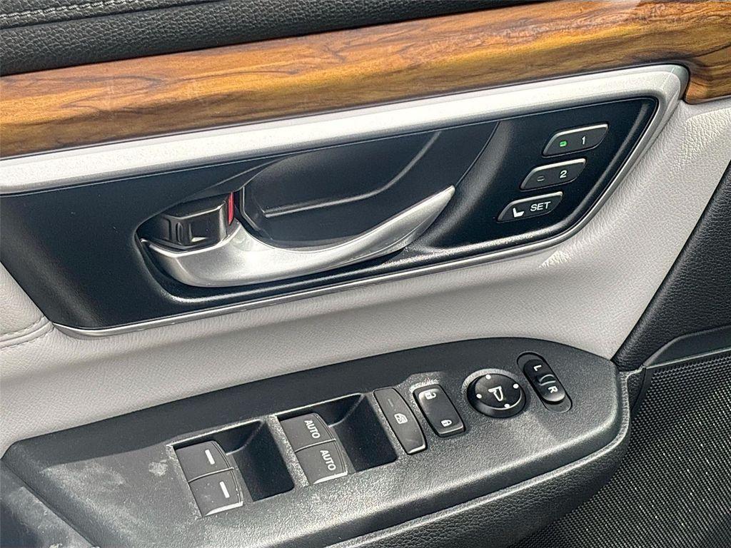 used 2018 Honda CR-V car, priced at $15,595