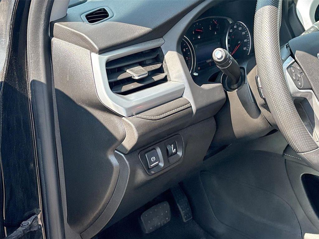 used 2021 GMC Acadia car, priced at $18,995