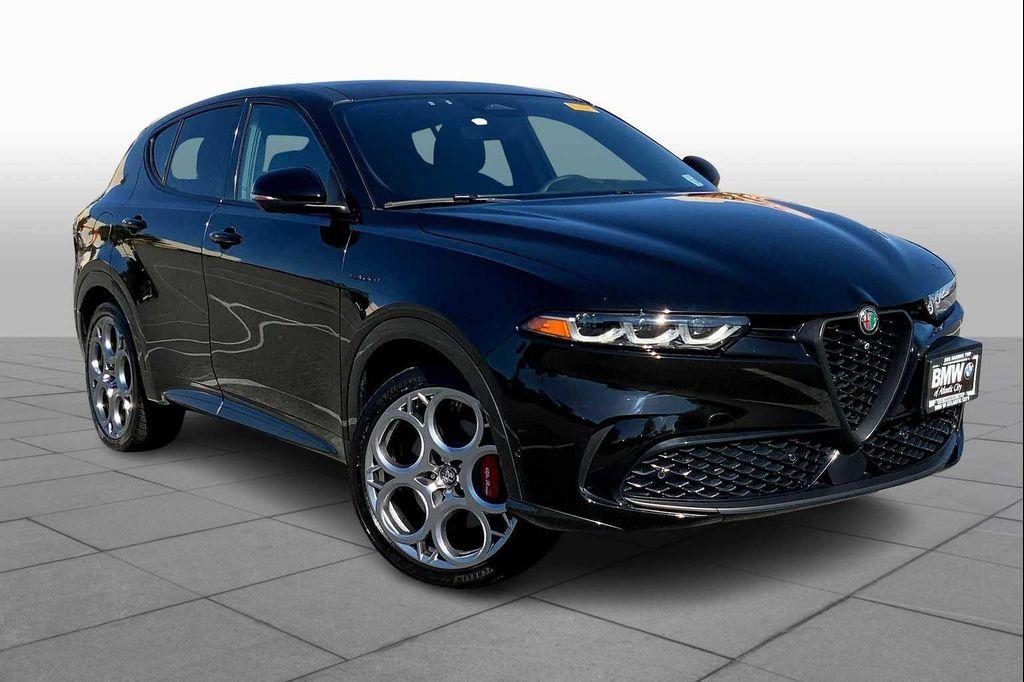 used 2024 Alfa Romeo Tonale car, priced at $25,998