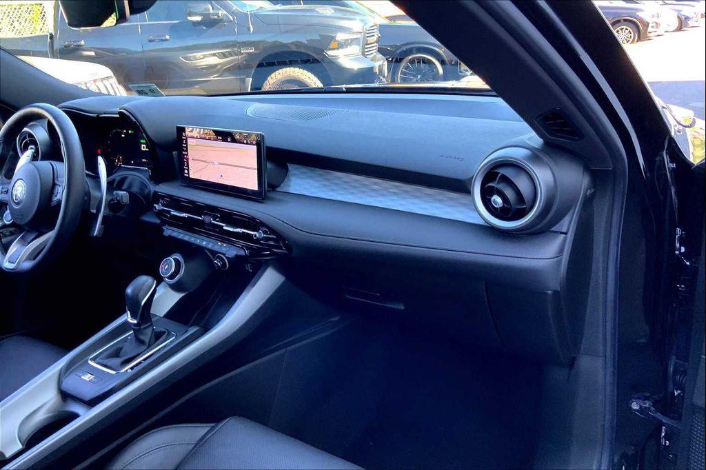 used 2024 Alfa Romeo Tonale car, priced at $25,998