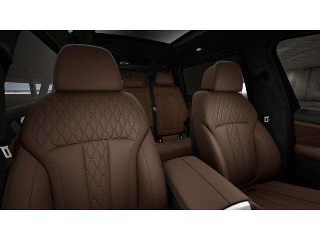 new 2026 BMW X7 car, priced at $121,875