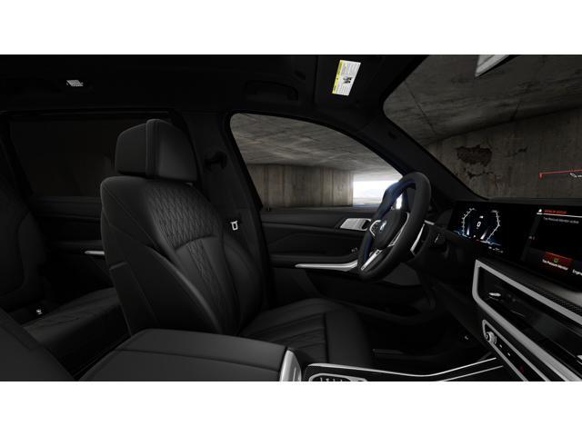 new 2026 BMW X7 car, priced at $122,580