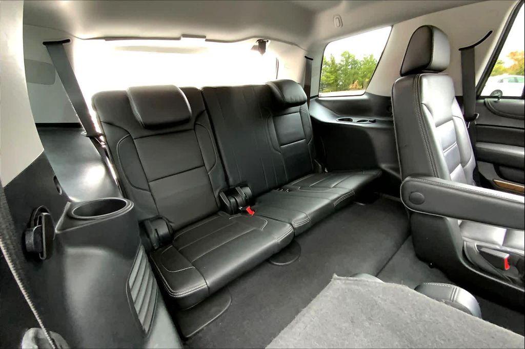 used 2020 GMC Yukon car, priced at $31,955