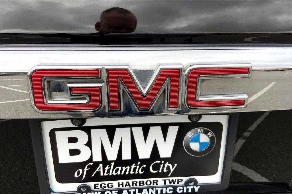 used 2020 GMC Yukon car, priced at $31,955