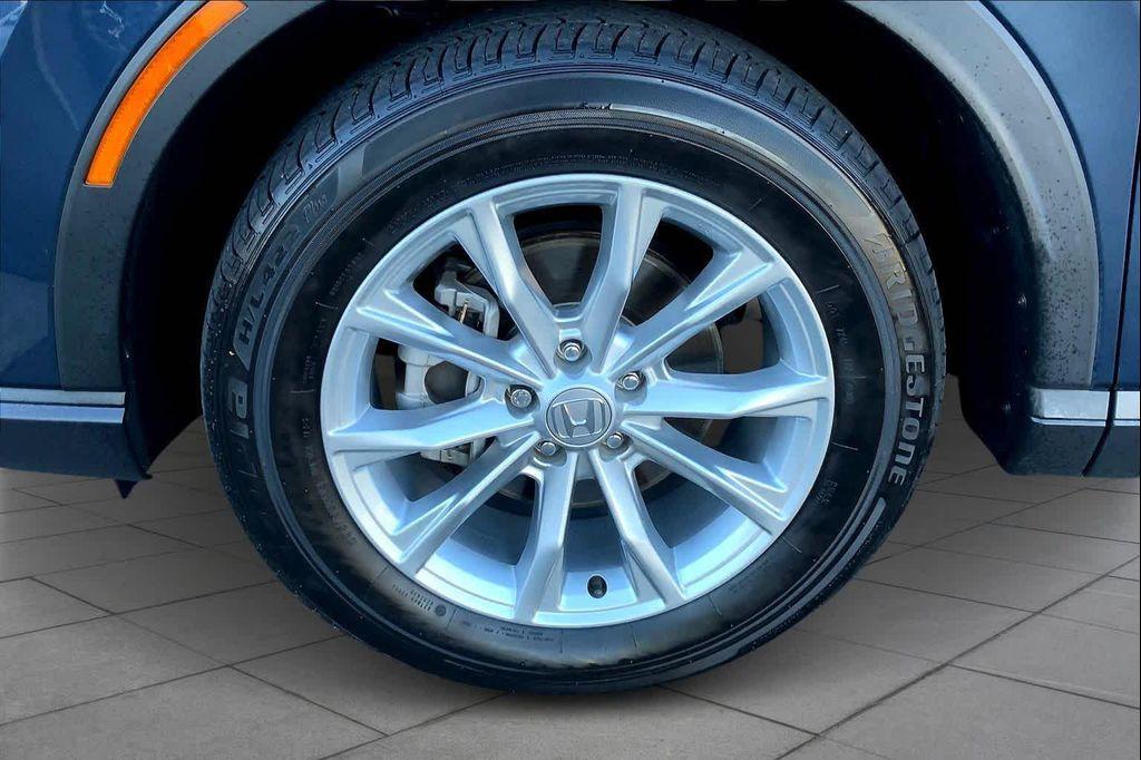 used 2024 Honda CR-V car, priced at $29,989