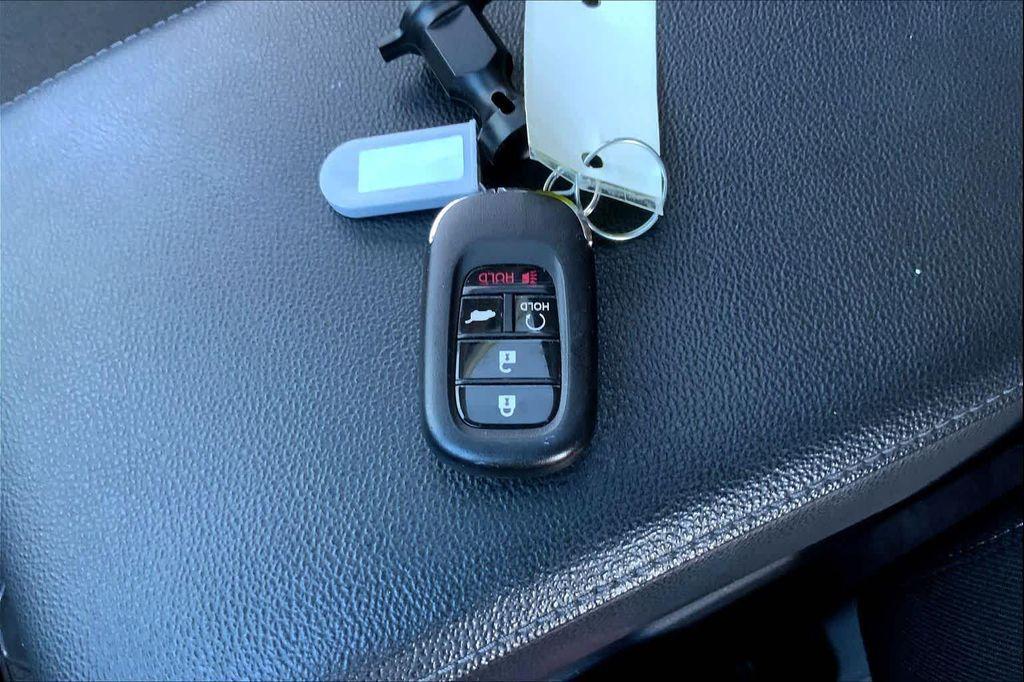 used 2024 Honda CR-V car, priced at $29,989