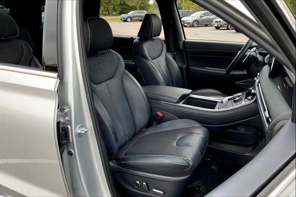 used 2023 Hyundai Palisade car, priced at $37,499