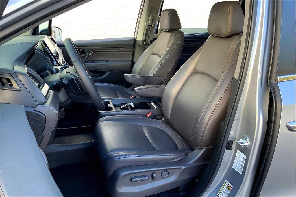 used 2023 Honda Odyssey car, priced at $36,729